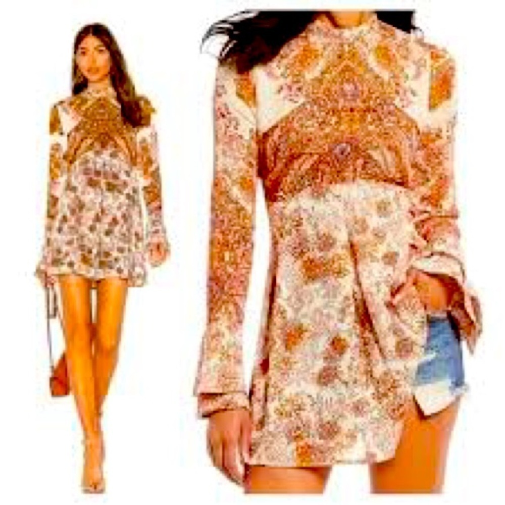 Free People Lady Luck Tunic Keyhole Back
Floral Tunic Size Small EUC!